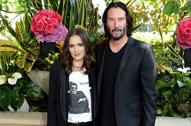 Вайнона Райдер вышла замуж за Киану Ривза 26 лет назад Вайнона Райдер вышла замуж за Киану Ривза 26 лет назад