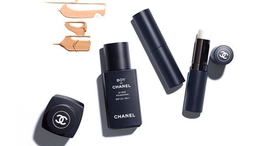 Бренд Chanel выпустил декоративную косметику для мужчин
