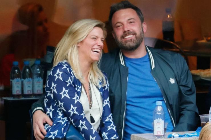 Бен Аффлек офіційно розлучився з Ліндсі Шукус: подробиці Бен Аффлек офіційно розлучився з Ліндсі Шукус: подробиці