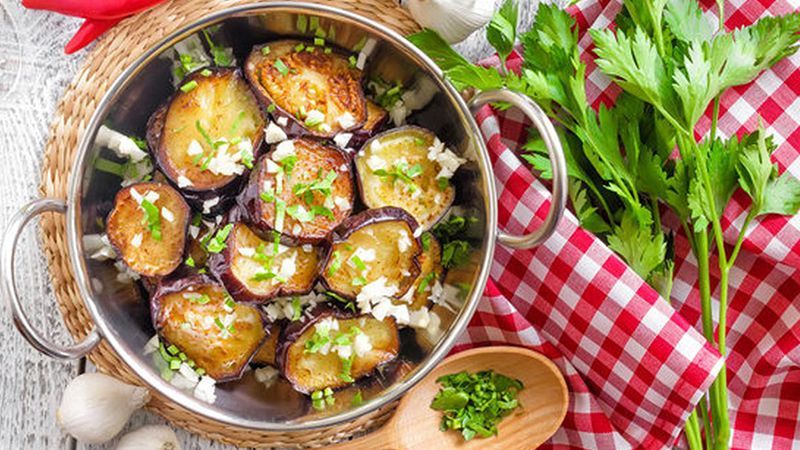 Салати на зиму з баклажанів - рецепти приготування салатів