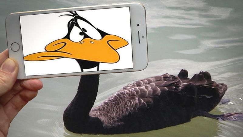 Фотограф вміло поєднав мультфільми з реальністю: дивовижні фото Фотограф вміло поєднав мультфільми з реальністю: дивовижні фото