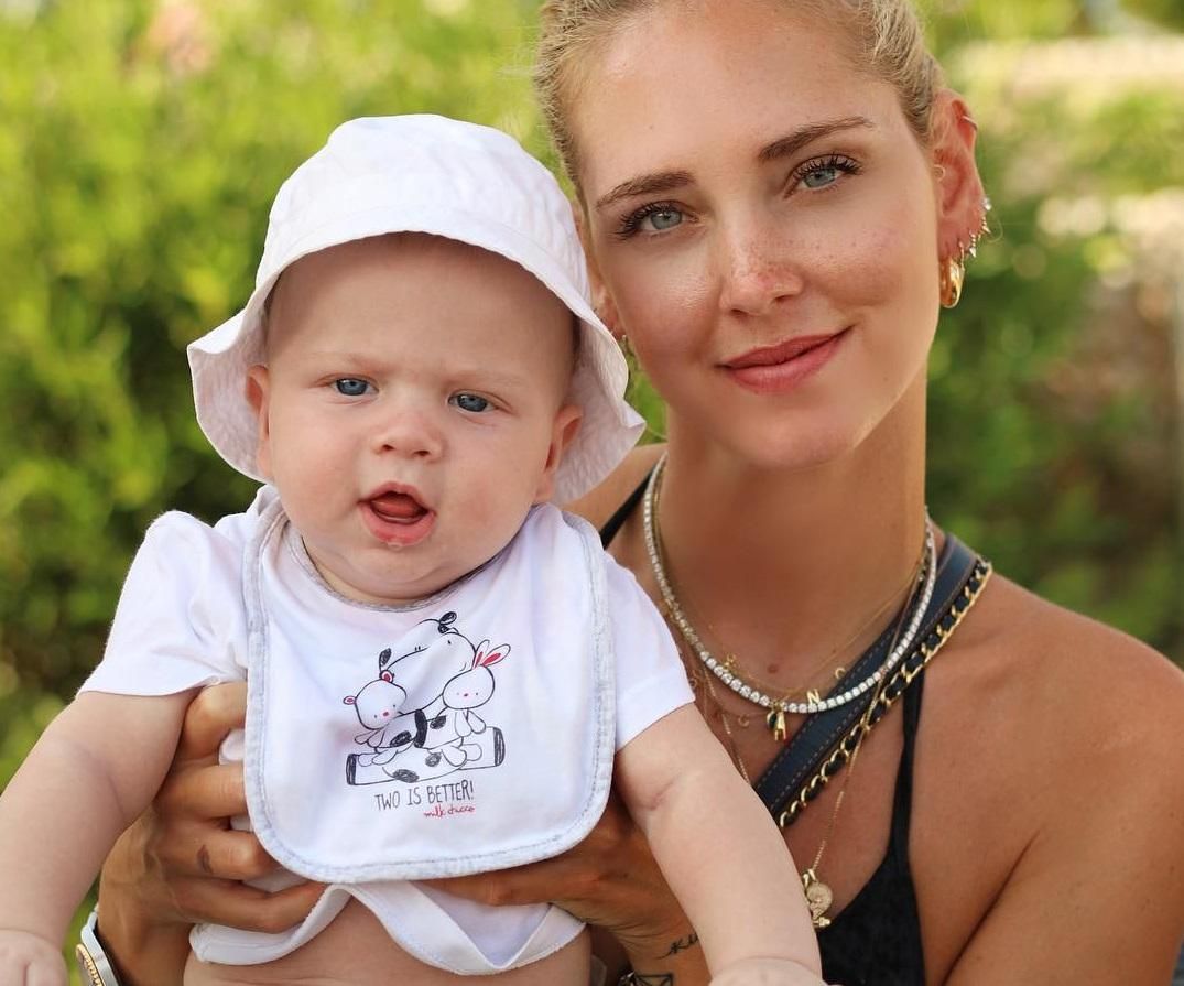 Кьяра Ферраньи умилила сеть волшебным фото с сыном Кьяра Ферраньи умилила сеть волшебным фото с сыном