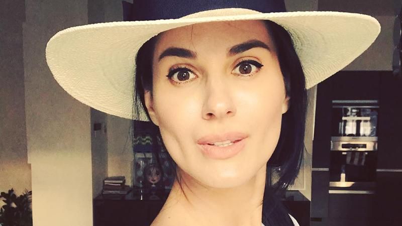 Маша Єфросиніна емоційно прокоментувала свій виступ на "Танцях з зірками" Маша Єфросиніна емоційно прокоментувала свій виступ на "Танцях з зірками"