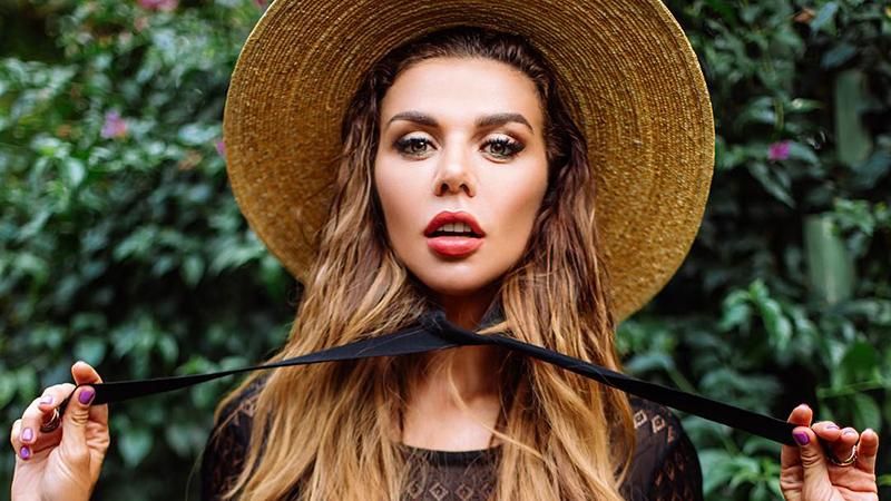 Анна Седокова розповіла, чим закінчилася війна за доньку Анна Седокова розповіла, чим закінчилася війна за доньку