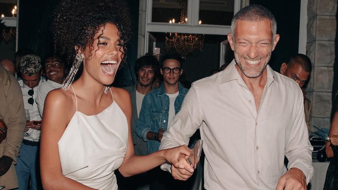 Изысканная сексуальность: как выглядело второе свадебное платье Тины Кунаки Изысканная сексуальность: как выглядело второе свадебное платье Тины Кунаки