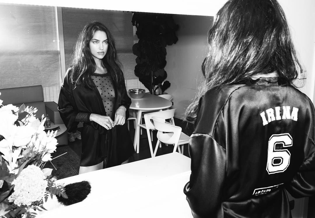 Ірина Шейк показала груди у прозорому боді: фото 18+ Ірина Шейк показала груди у прозорому боді: фото 18+