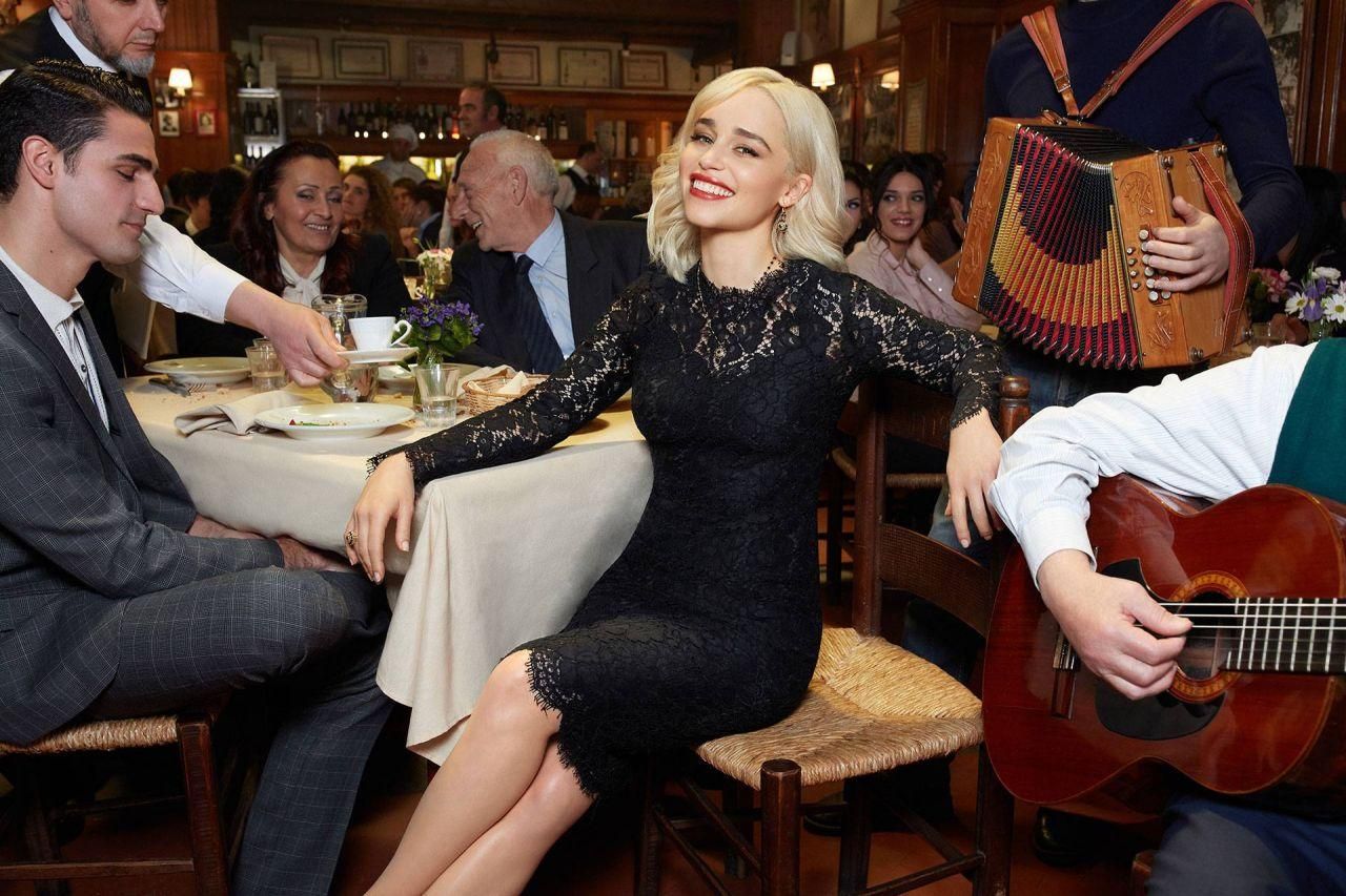 Емілія Кларк знялась для кампейну Dolce & Gabbana: яскраві кадри
