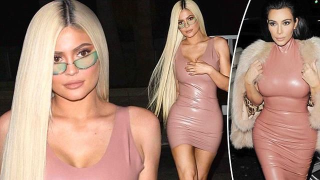 Кайли Дженнер в латексном платье скопировала образ Ким Кардашян: фото Кайли Дженнер в латексном платье скопировала образ Ким Кардашян: фото
