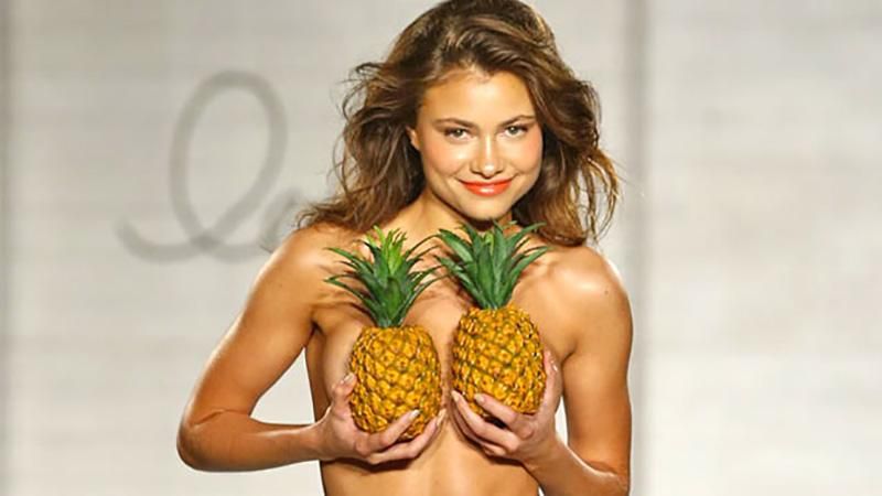 Сеть покоряет новый эротический флешмоб: фото 18+ Сеть покоряет новый эротический флешмоб: фото 18+