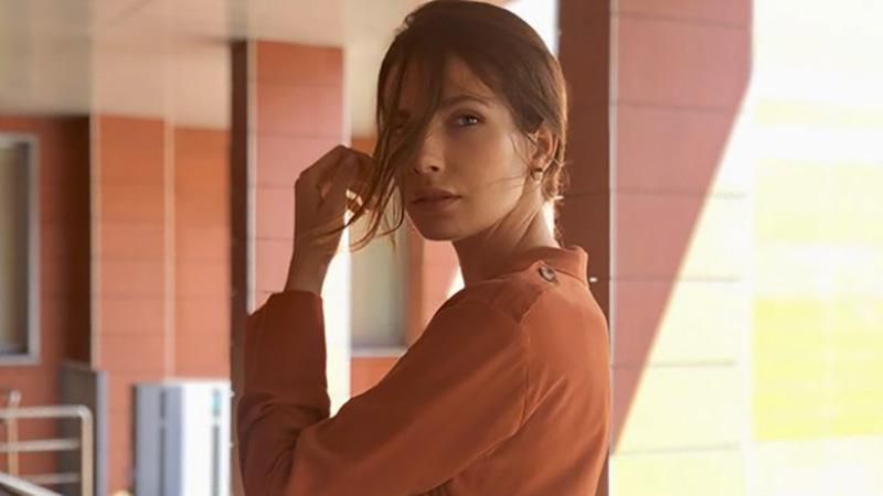 Дочь Ольги Сумской показала пикантное фото в купальнике Дочь Ольги Сумской показала пикантное фото в купальнике