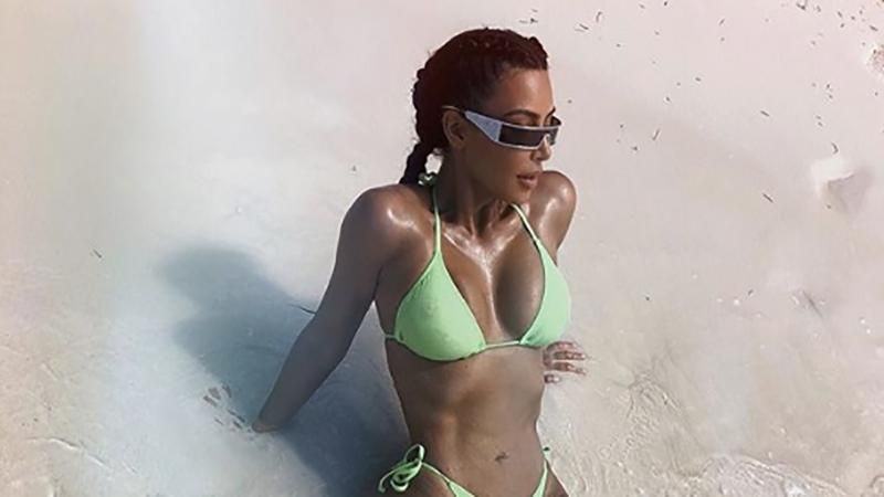 Я плачу каждый день, – Ким Кардашян сделала неожиданное признание относительно пышных ягодиц Я плачу каждый день, – Ким Кардашян сделала неожиданное признание относительно пышных ягодиц