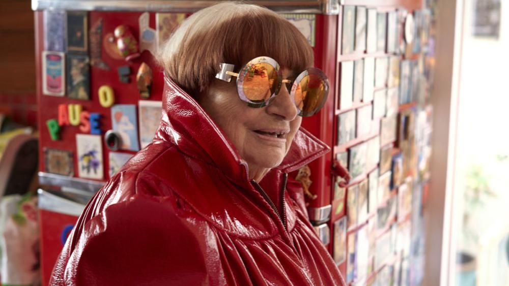 Аньєс Варда знялась для журналу Interview Magazine, який обіцяли закрити Аньєс Варда знялась для журналу Interview Magazine, який обіцяли закрити