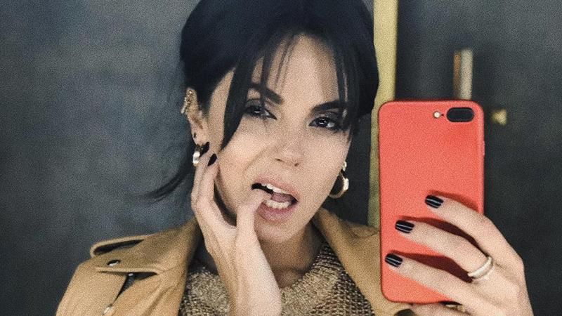 Что с лицом? – в сети раскритиковали селфи Насти Каменских Что с лицом? – в сети раскритиковали селфи Насти Каменских