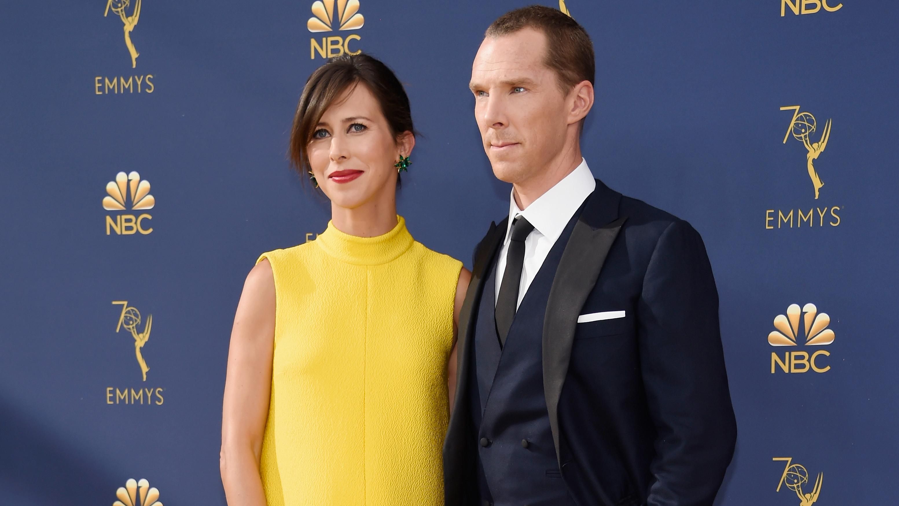 Бенедикт Камбербэтч третий раз станет отцом: фото беременной жены на премии "Эмми" Бенедикт Камбербэтч третий раз станет отцом: фото беременной жены на премии "Эмми"