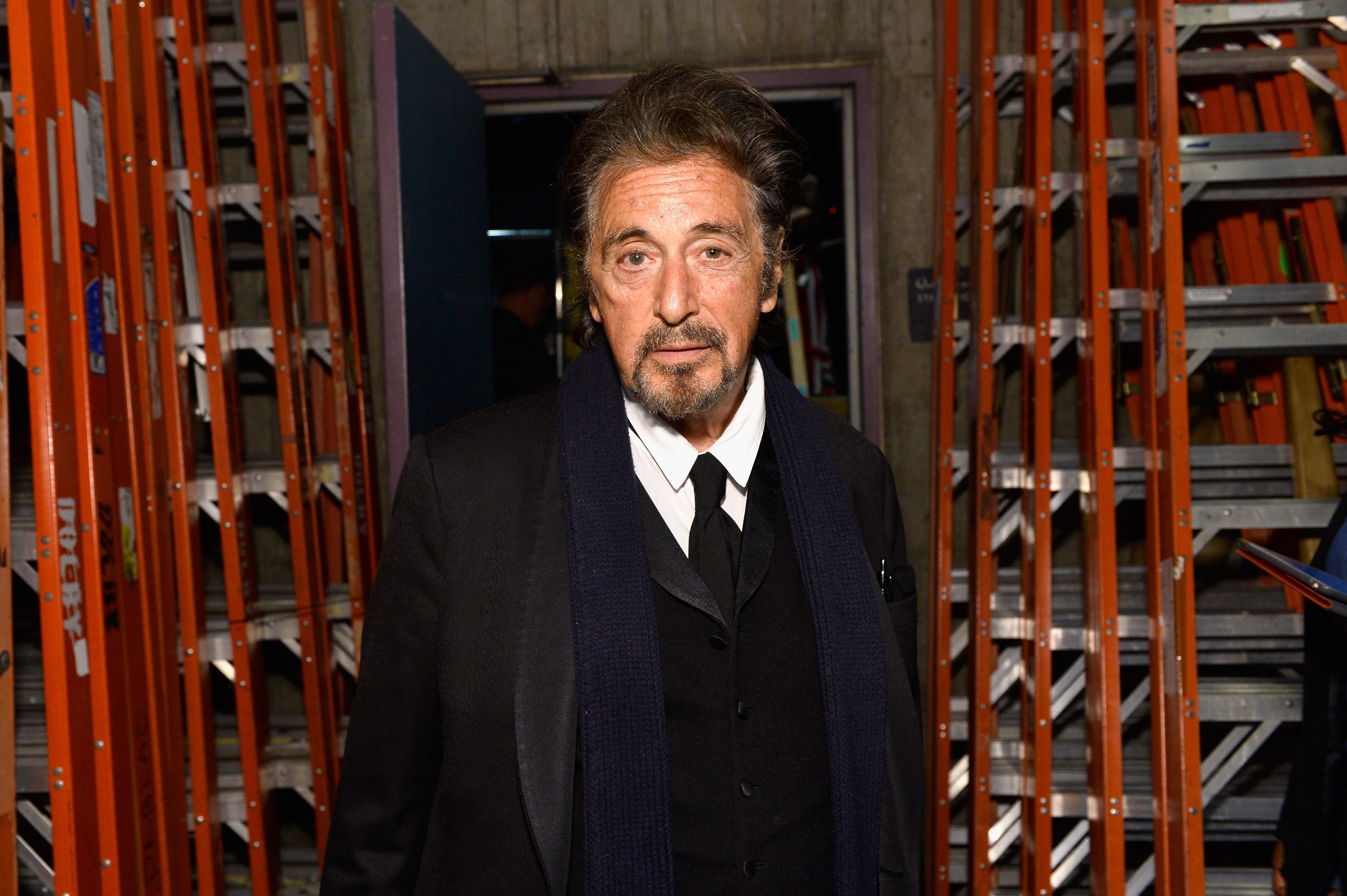 78-летний Аль Пачино встречается с актрисой Мейталь Дохан, которая вдвое моложе него, – СМИ 78-летний Аль Пачино встречается с актрисой Мейталь Дохан, которая вдвое моложе него, – СМИ