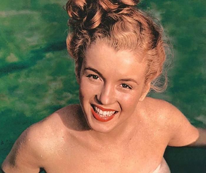 В сети появились фото 19-летней Мэрилин Монро, сделанные до ее мировой славы В сети появились фото 19-летней Мэрилин Монро, сделанные до ее мировой славы