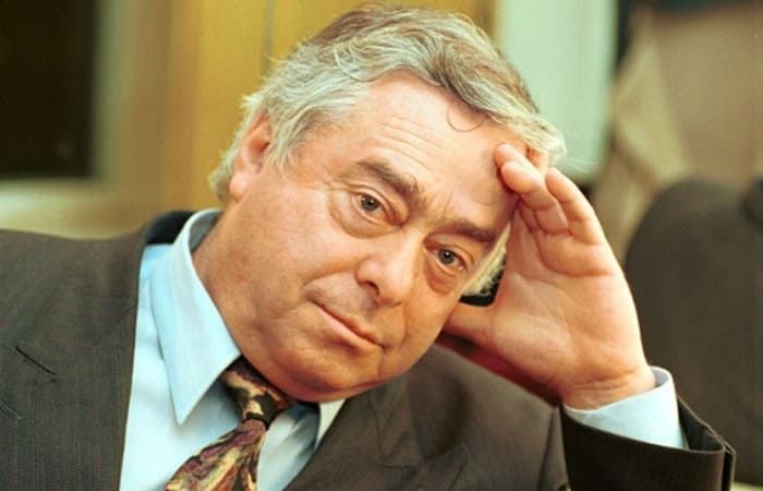 Помер Роман Карцев: біографія та фільмографія Карцева Помер Роман Карцев: біографія та фільмографія Карцева