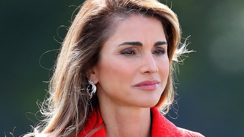 Королева Иордании одела эффектную вышиванку на встречу с Эрдоганом: фото Королева Иордании одела эффектную вышиванку на встречу с Эрдоганом: фото