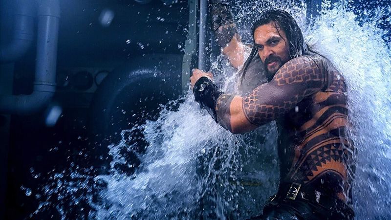 "Аквамен": сюжет и официальный трейлер боевика "Аквамен": сюжет и официальный трейлер боевика