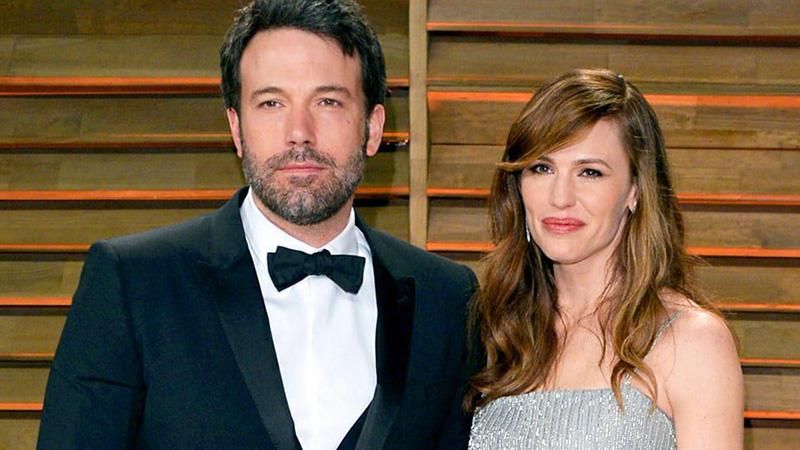 Дженнифер Гарнер и Бен Аффлек официально развелись – СМИ Дженнифер Гарнер и Бен Аффлек официально развелись – СМИ