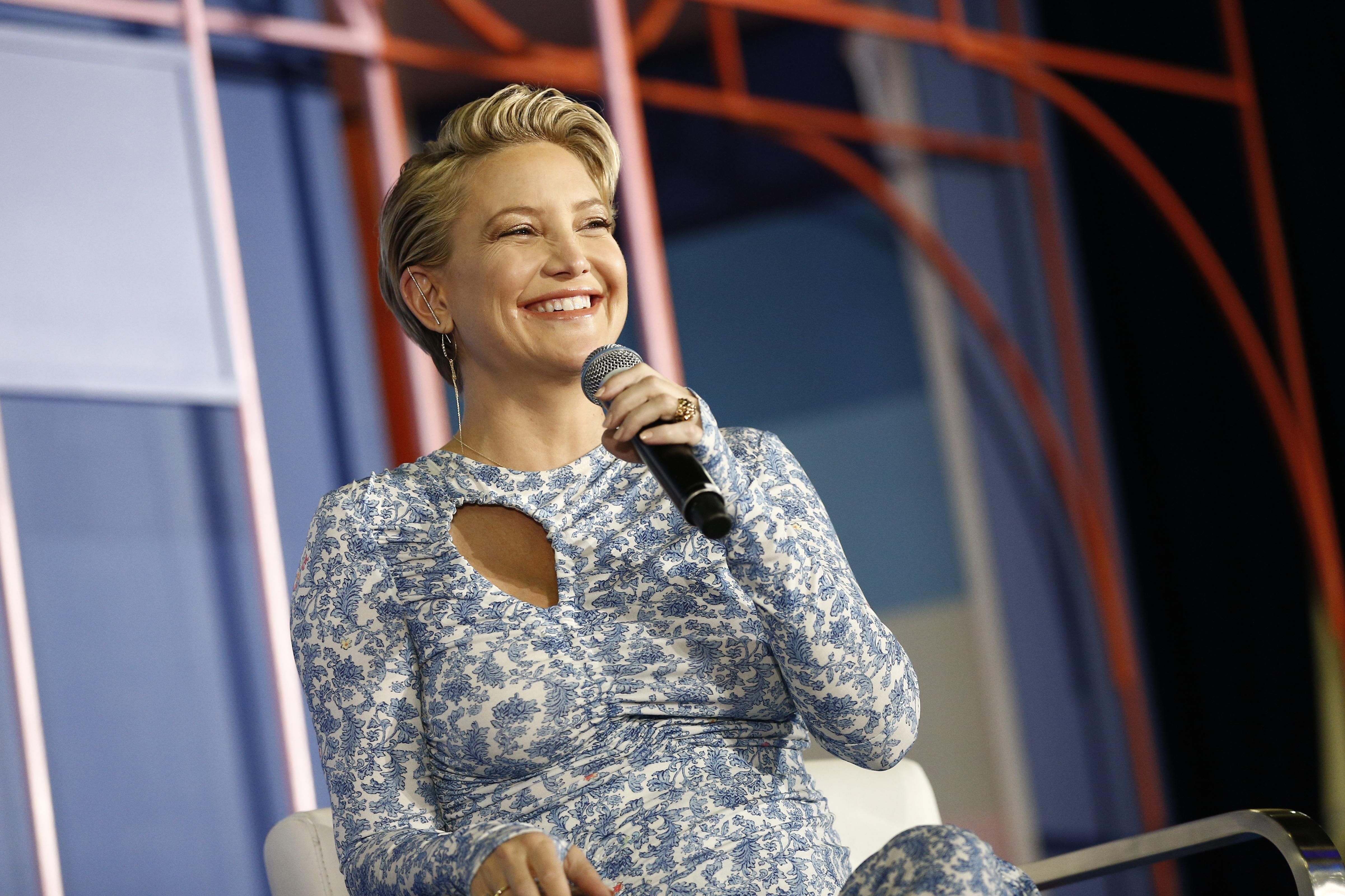 Кейт Хадсон впервые показала новорожденную дочь: фото Кейт Хадсон впервые показала новорожденную дочь: фото