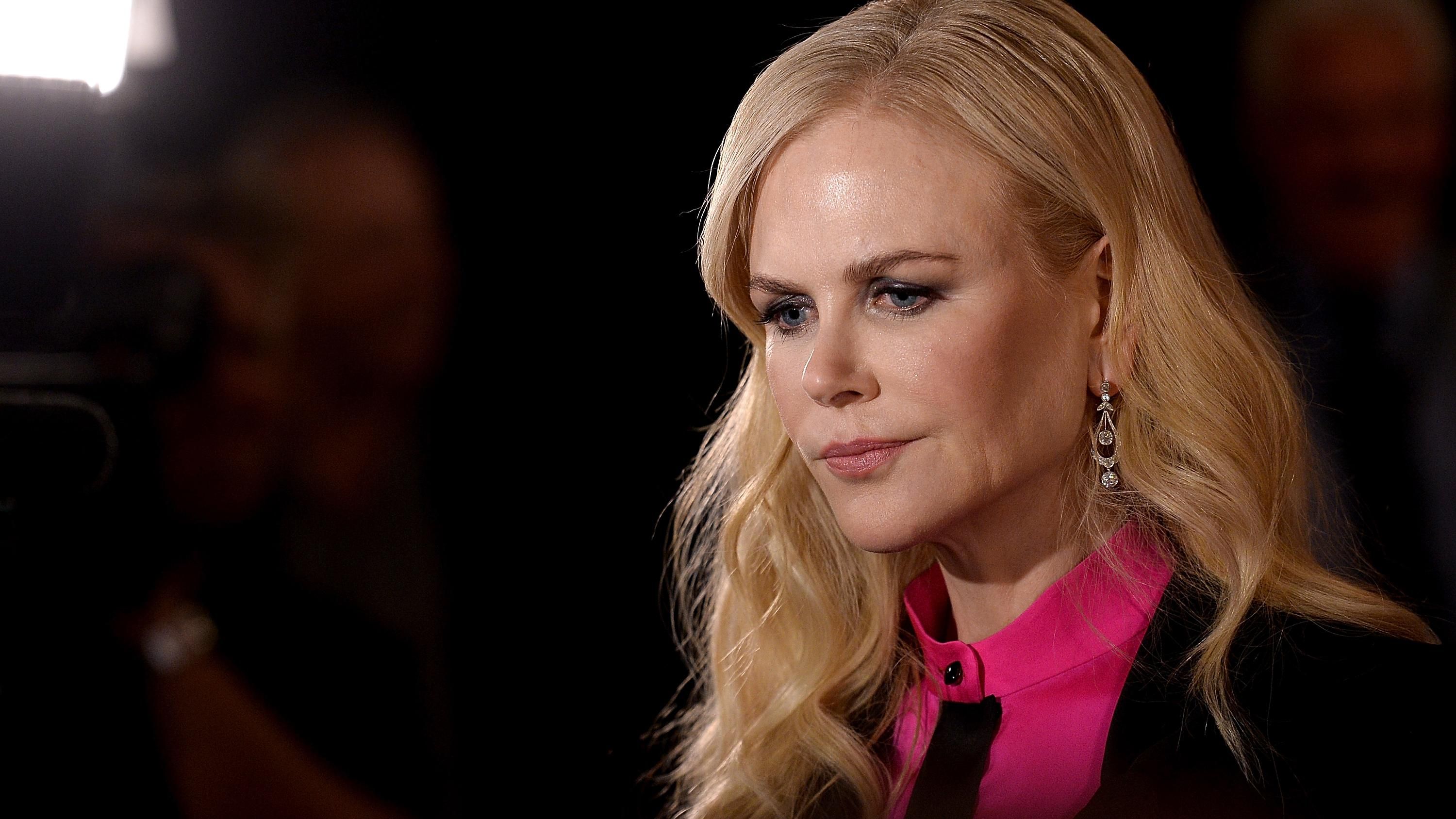 Ніколь Кідман відвідала прем'єру фільму в елегантному костюмі: стильні фото Ніколь Кідман відвідала прем'єру фільму в елегантному костюмі: стильні фото