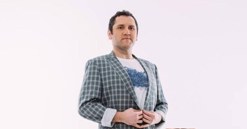 "Не представляю себя на сцене без нее": Олег Иваница покидает "Дизель Шоу" "Не представляю себя на сцене без нее": Олег Иваница покидает "Дизель Шоу"