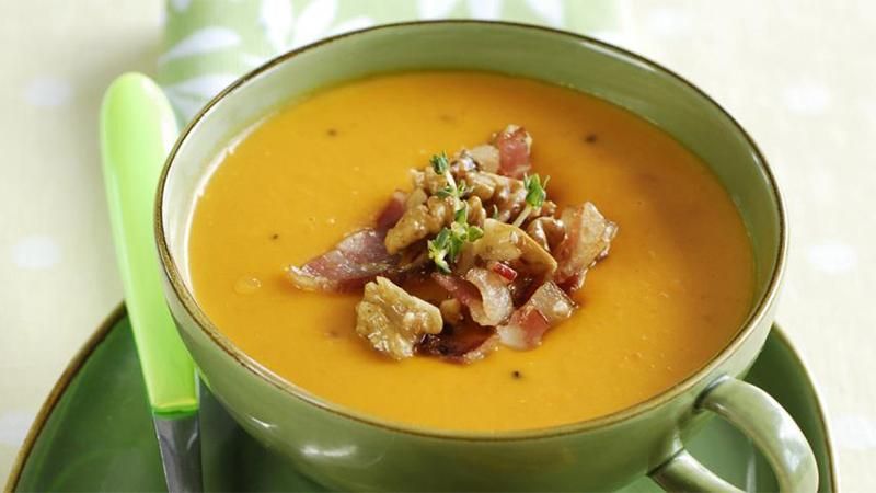 Гарбузовий крем-суп з розмарином та беконом: рецепт приготування
