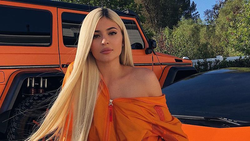 Миллионерку Кайли Дженнер обвинили в плагиате: фотосравнение Миллионерку Кайли Дженнер обвинили в плагиате: фотосравнение