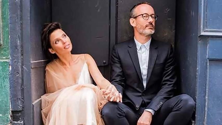 Письменниця Ірена Карпа поділилися казковими фото зі свого весілля Письменниця Ірена Карпа поділилися казковими фото зі свого весілля