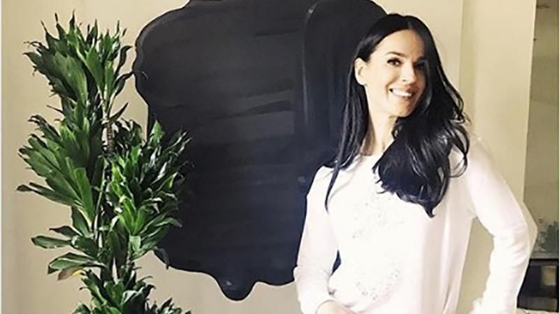 Маша Ефросинина рассмешила сеть забавной пародией на известную песню: видео Маша Ефросинина рассмешила сеть забавной пародией на известную песню: видео