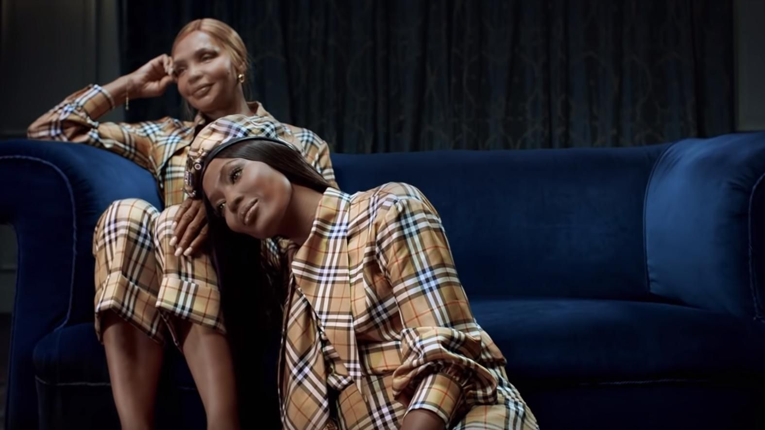 Свято наближається: Наомі Кемпбелл із мамою знялись для рекламної кампаніїї Burberry – відео Свято наближається: Наомі Кемпбелл із мамою знялись для рекламної кампаніїї Burberry – відео