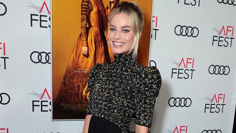 Марго Робби в изысканном платье Chanel покоряет Голливуд