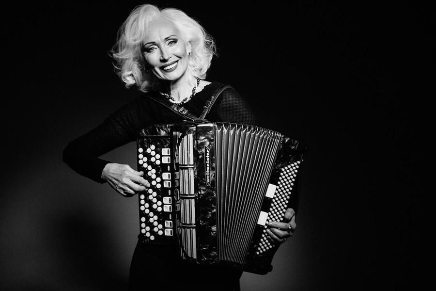 Українка потрапила до списку найвпливовіших жінок світу, які надихають: фото та відео Українка потрапила до списку найвпливовіших жінок світу, які надихають: фото та відео