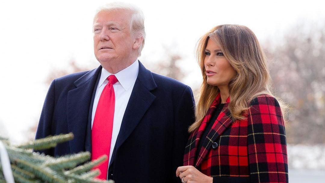 Дональд та Меланія Трамп готують Білий дім до Різдва: зворушливі фото