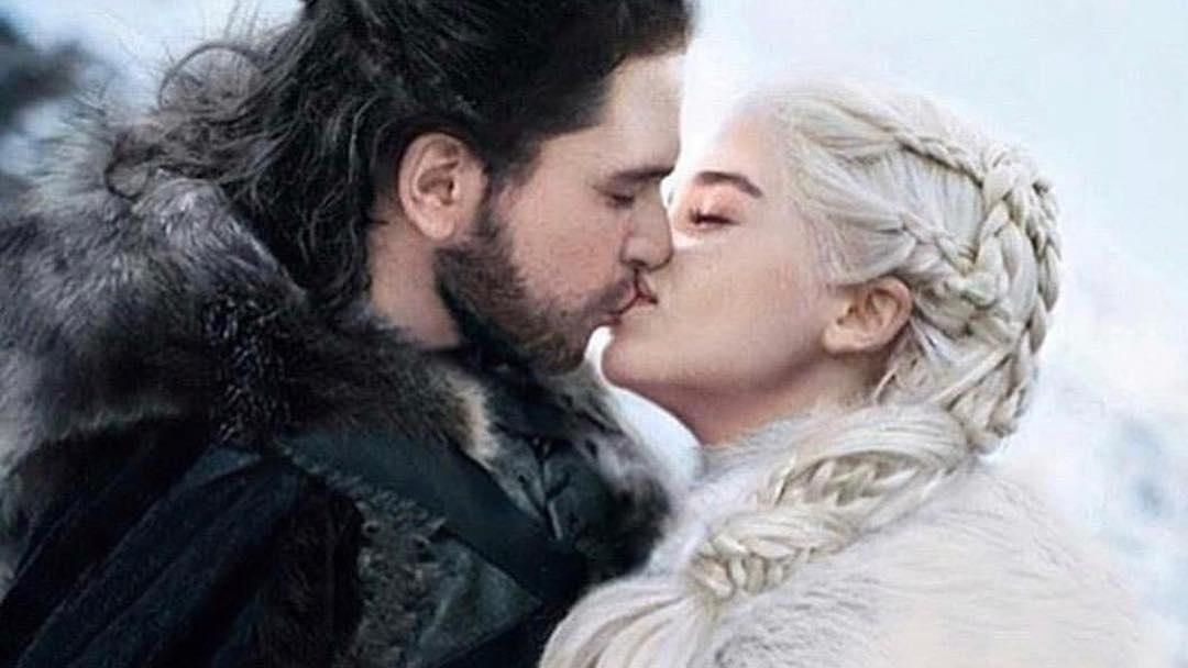 Неочікуване повернення в "Гру престолів": незабаром вийде епізод із загиблими героями Неочікуване повернення в "Гру престолів": незабаром вийде епізод із загиблими героями