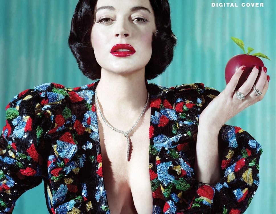 Глибоке декольте і червона помада: Ліндсей Лохан приміряла образ Білосніжки та інших принцес Глибоке декольте і червона помада: Ліндсей Лохан приміряла образ Білосніжки та інших принцес