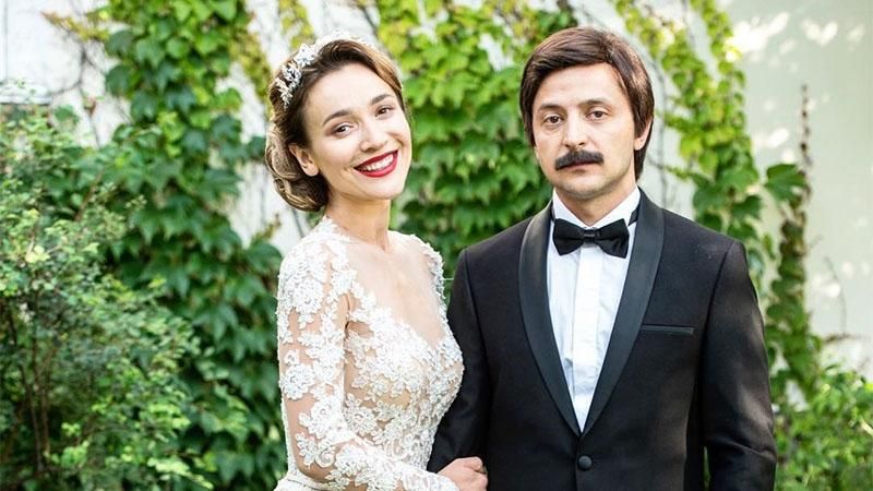 Актриса Настя Короткая рассказала, как целовалась с Владимиром Зеленским Актриса Настя Короткая рассказала, как целовалась с Владимиром Зеленским