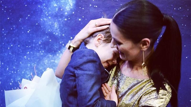 Врятуйте мою маму, – син Маші Єфросиніної розплакався при перегляді фільму за участю зірки Врятуйте мою маму, – син Маші Єфросиніної розплакався при перегляді фільму за участю зірки