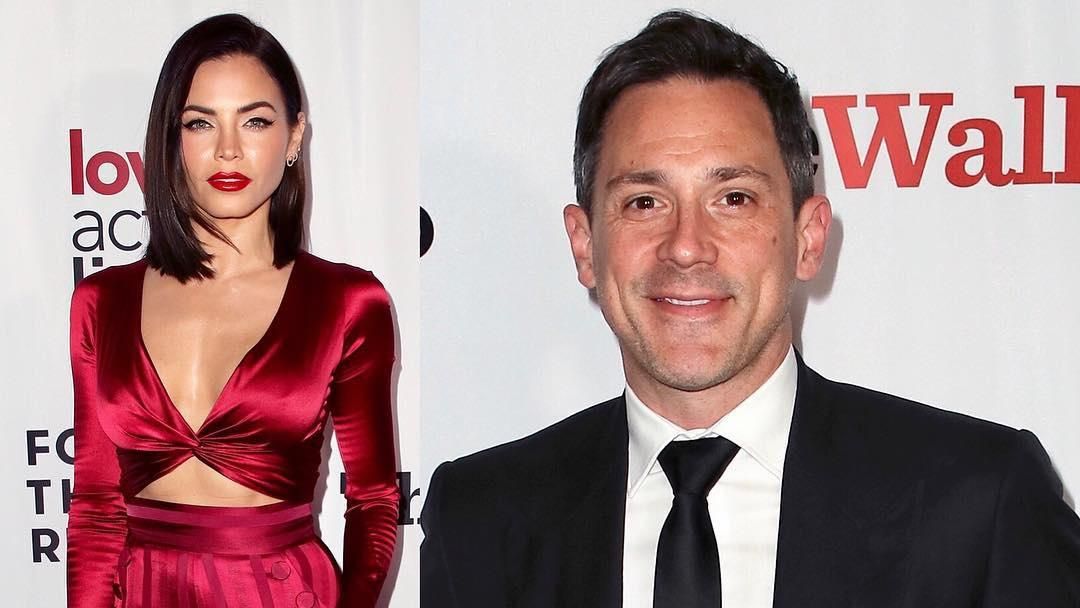 Счастливая и влюбленная Дженна Дуан пришла поддержать нового бойфренда на премьере спектакля Счастливая и влюбленная Дженна Дуан пришла поддержать нового бойфренда на премьере спектакля