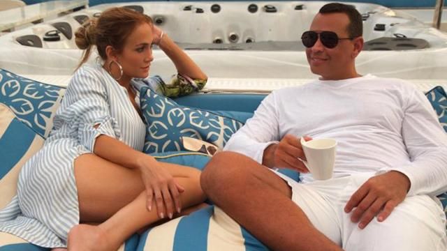 Дженніфер Лопес і Алекс Родрігес влаштували романтичне побачення: миловидні фото Дженніфер Лопес і Алекс Родрігес влаштували романтичне побачення: миловидні фото