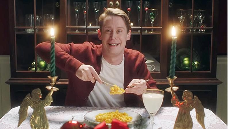 Маколей Калкин снялся для Google c кадрами из Один дома - видео Маколей Калкин снялся для Google c кадрами из Один дома - видео