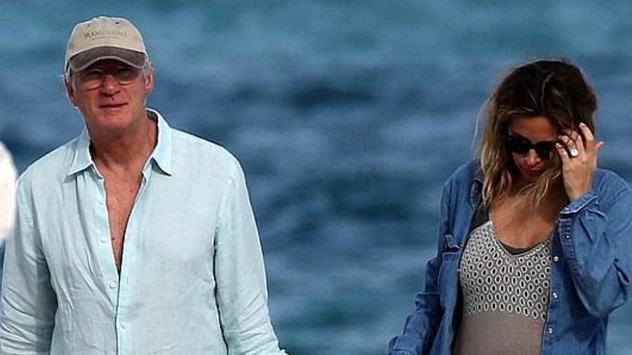 Молодая жена Ричарда Гира засветила беременный животик: трогательные фото Молодая жена Ричарда Гира засветила беременный животик: трогательные фото