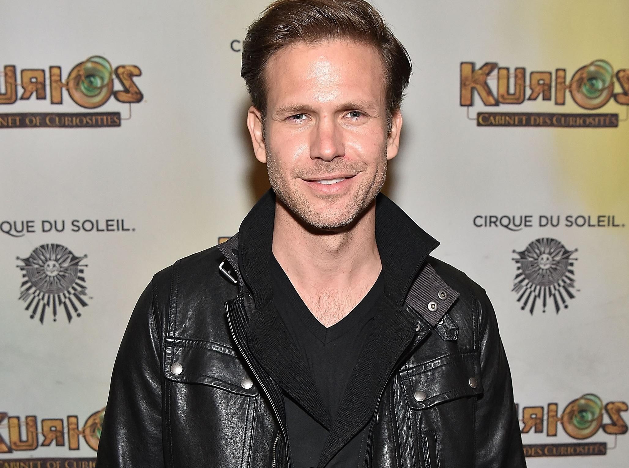 Звезда сериала "Дневники вампира" Мэттью Дэвис женился: фото Звезда сериала "Дневники вампира" Мэттью Дэвис женился: фото