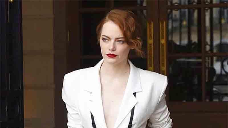 Оскароносна акторка Емма Стоун здивувала своїми образами для глянцю: фото Оскароносна акторка Емма Стоун здивувала своїми образами для глянцю: фото