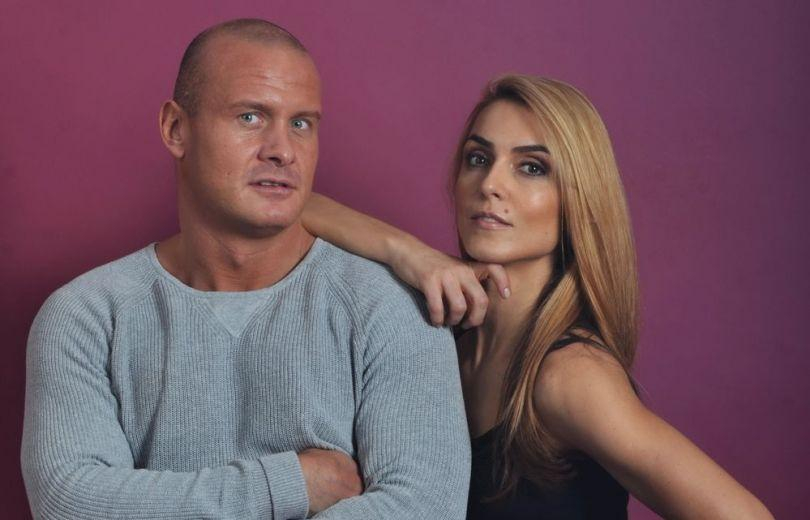 Не думала, что будет так больно: Марина Узелкова прокомментировала развод с мужем