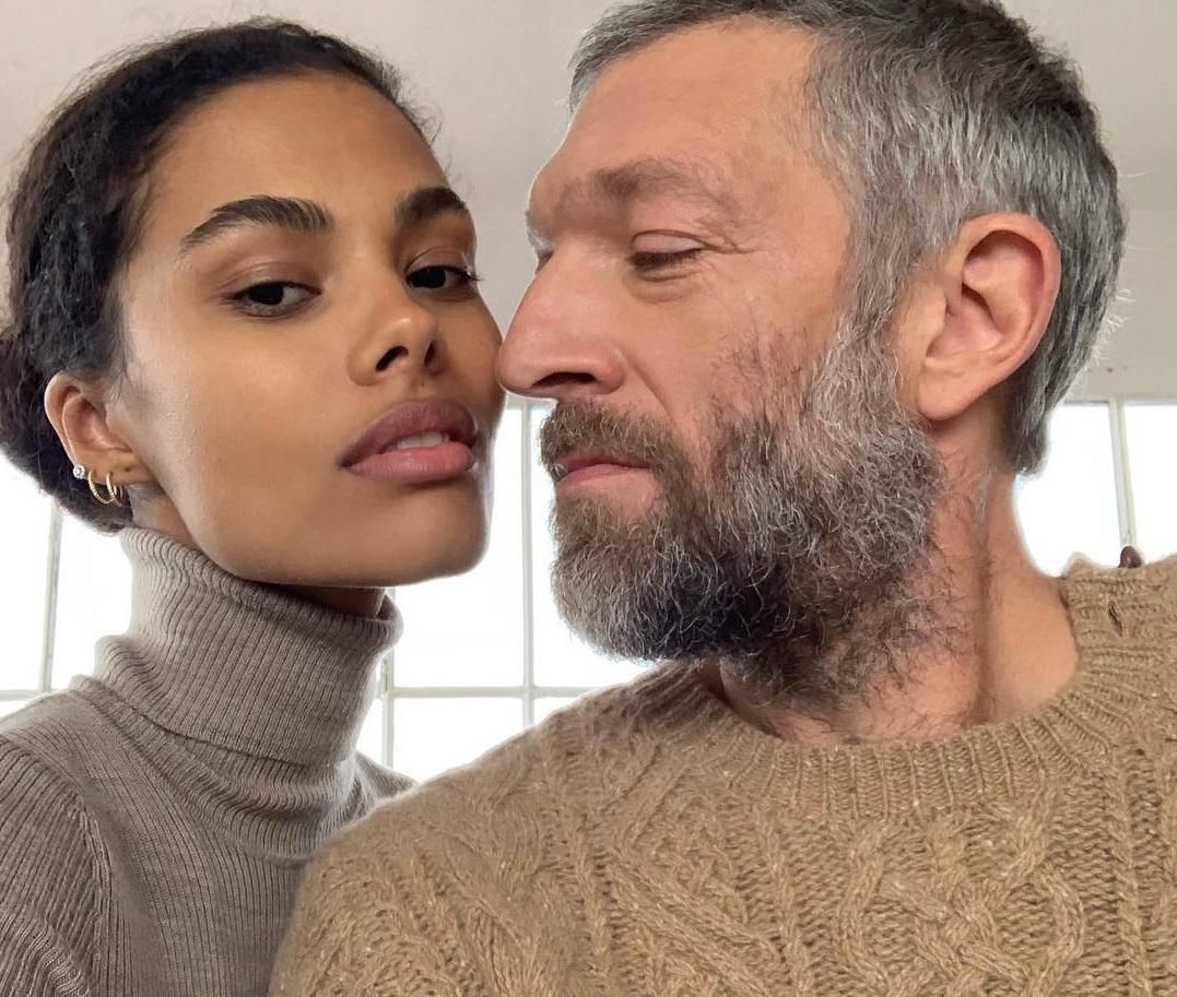 21-річна Тіна Кунакі вагітна від 52-річного Венсана Касселя: фото округлого живота 21-річна Тіна Кунакі вагітна від 52-річного Венсана Касселя: фото округлого живота