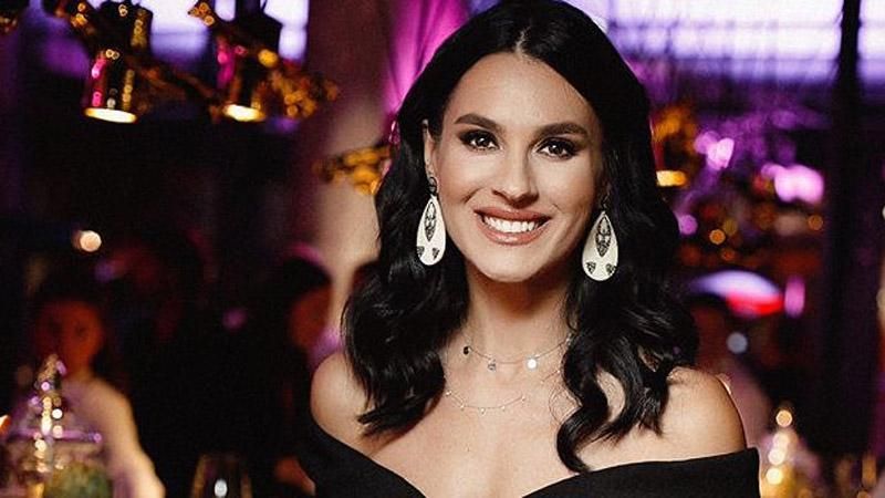 Очікування і реальність: Маша Єфросиніна розсмішила мережу новорічним фото Очікування і реальність: Маша Єфросиніна розсмішила мережу новорічним фото