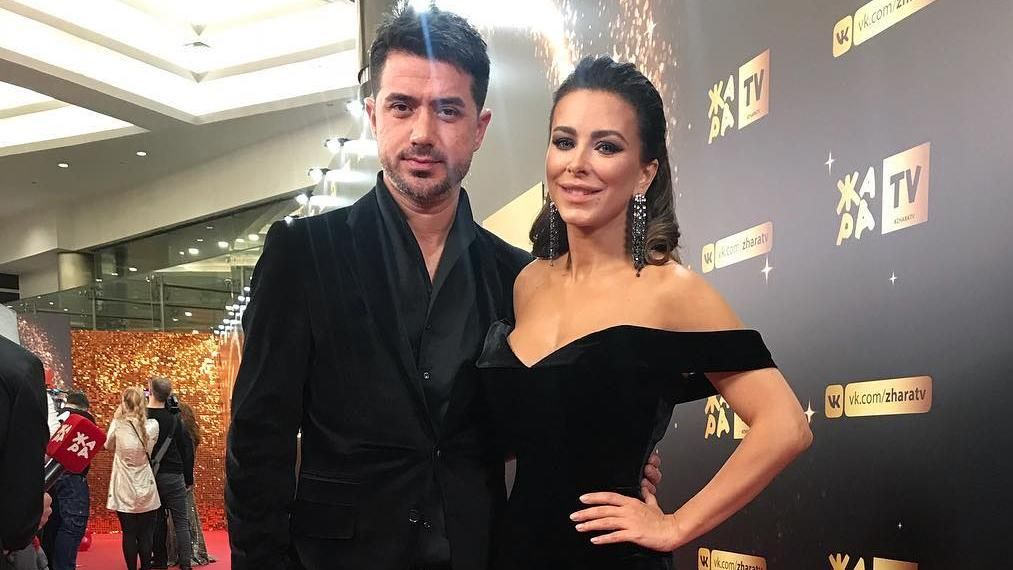 Майже вільні: стала відома офіційна дата розлучення Ані Лорак і Мурата Налчаджиоглу Майже вільні: стала відома офіційна дата розлучення Ані Лорак і Мурата Налчаджиоглу