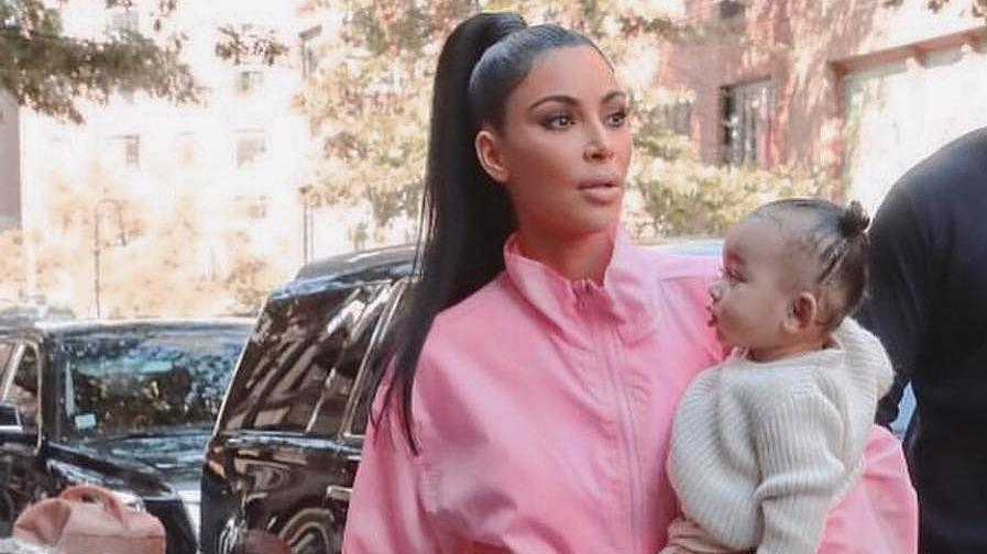 Чикаго в стране чудес: Ким Кардашян устроила тематическую вечеринку по случаю дня рождения дочки